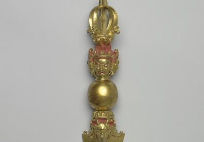 图片[2]-Gilt iron Vajrakilaya dagger, made in Tibet, Qing dynasty (1644-1911)-China Archive